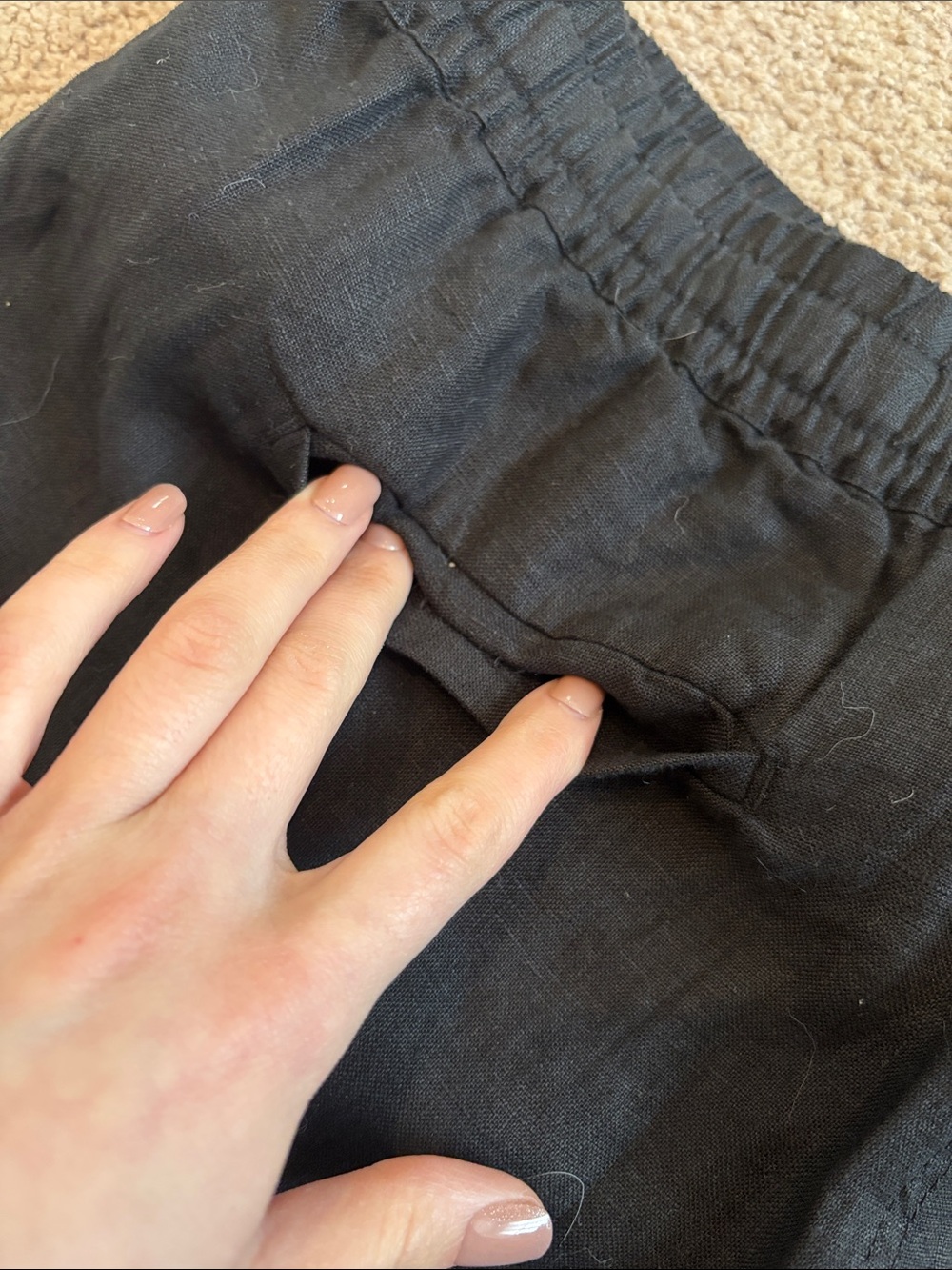 Quince European Linen Black High-Waist Drawstring Women’s Shorts - Picture 6 of 7